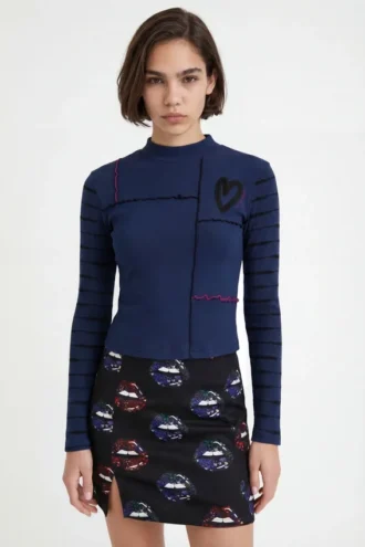 Artistiek geribbeld T-shirt met volants
