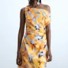 Asymmetrische bloemenjurk