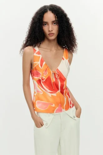 Blouse met bloembladbandjes