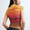 Blouse met korte mouwen en hoge hals