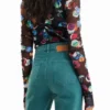 Body’s met fantasievolle stippenprint