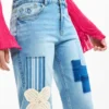 Denim broek met gehaakte patches