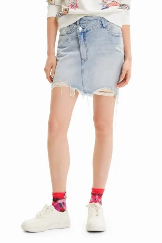 Denim mini-rok met gekruiste taille