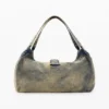 Denim tas met bedeltjes