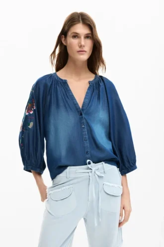Geborduurde ballonblouse