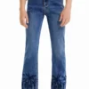 Geborduurde lange flare-Jeans