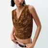 Gedrapeerd mouwloos T-shirt