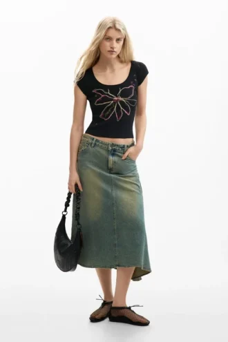 Getailleerd T-shirt met bloemenprint