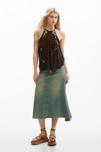 Halterblouse met applicaties