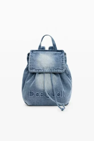 Kleine denim rugzak met bedeltjes