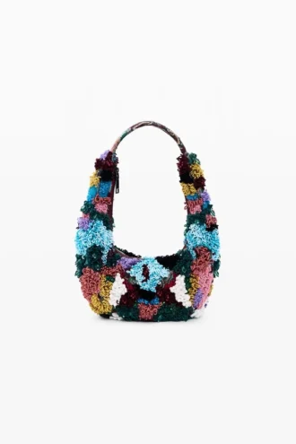 Kleine tas met borduursel