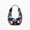 Kleine tas met borduursel