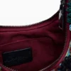 Kleine tas met borduursel