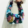 Kleine tas met borduursel