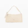 Kleine tas met studs