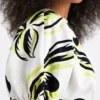 Korte bloemenblouse