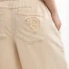 Lichtgewicht jeans met een versleten effect