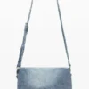 Middelgrote denim tas met bedeltjes