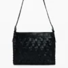 Middelgrote gevlochte tas