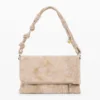 Middelgrote tas met geborduurde flap