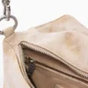 Middelgrote tas met geborduurde flap