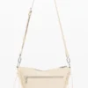 Middelgrote tas met studs en franjes