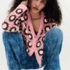 Roze gehaakt vest