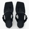 Sandalen met hak in leerlook