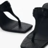 Sandalen met hak in leerlook