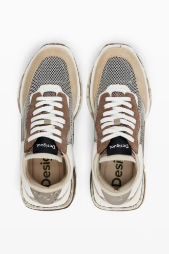 Sneakers met Runner-patch