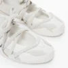 Sneakers van ruwe stof
