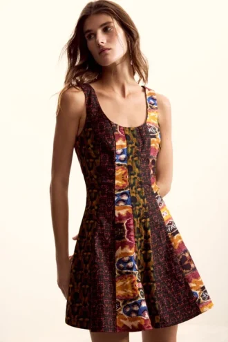 Strapless jurk ontworpen door Christian Lacroix