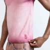T-shirt met bandjes en logo