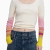 T-shirt met bedrukte mouwen