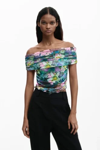 T-shirt met bloemenprint en boothals