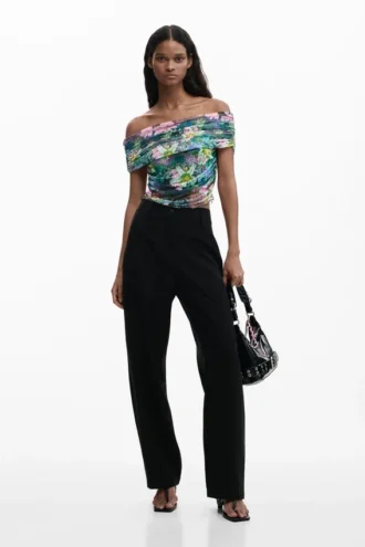T-shirt met bloemenprint en boothals