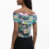 T-shirt met bloemenprint en boothals
