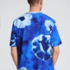 T-shirt met bloemenprint in tie-dye-stijl