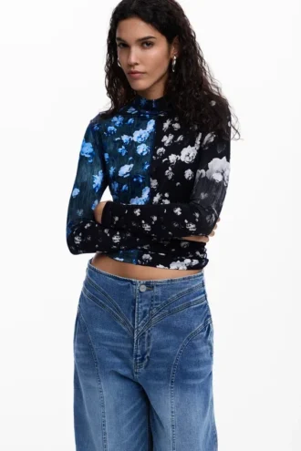 T-shirt met bloemenprint in twee kleuren