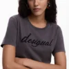 T-shirt met geborduurd logo