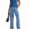 T-shirt met gebreide bloem