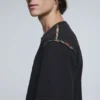 T-shirt met korte mouwen en naaddetails