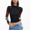 T-shirt met transparante mouwen