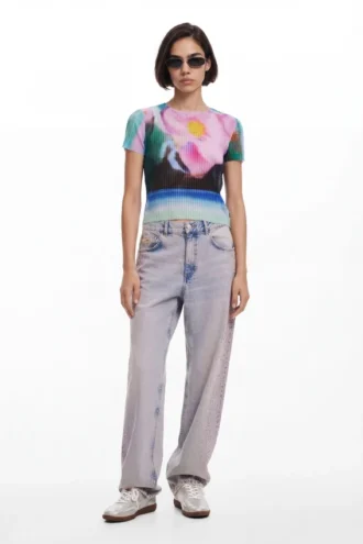 T-shirt met vervaagd landschap
