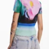 T-shirt met vervaagd landschap