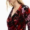 T-shirt ontworpen door Christian Lacroix