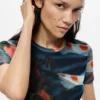 T-shirt ontworpen door Christian Lacroix