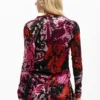 T-shirt ontworpen door Christian Lacroix