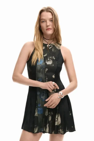 Uitlopende jurk met bloemen