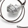 Zilveren schelpenhanger met koord van Zalio